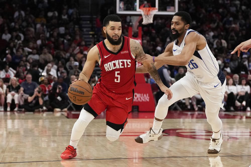 在场上发挥 在场上发挥